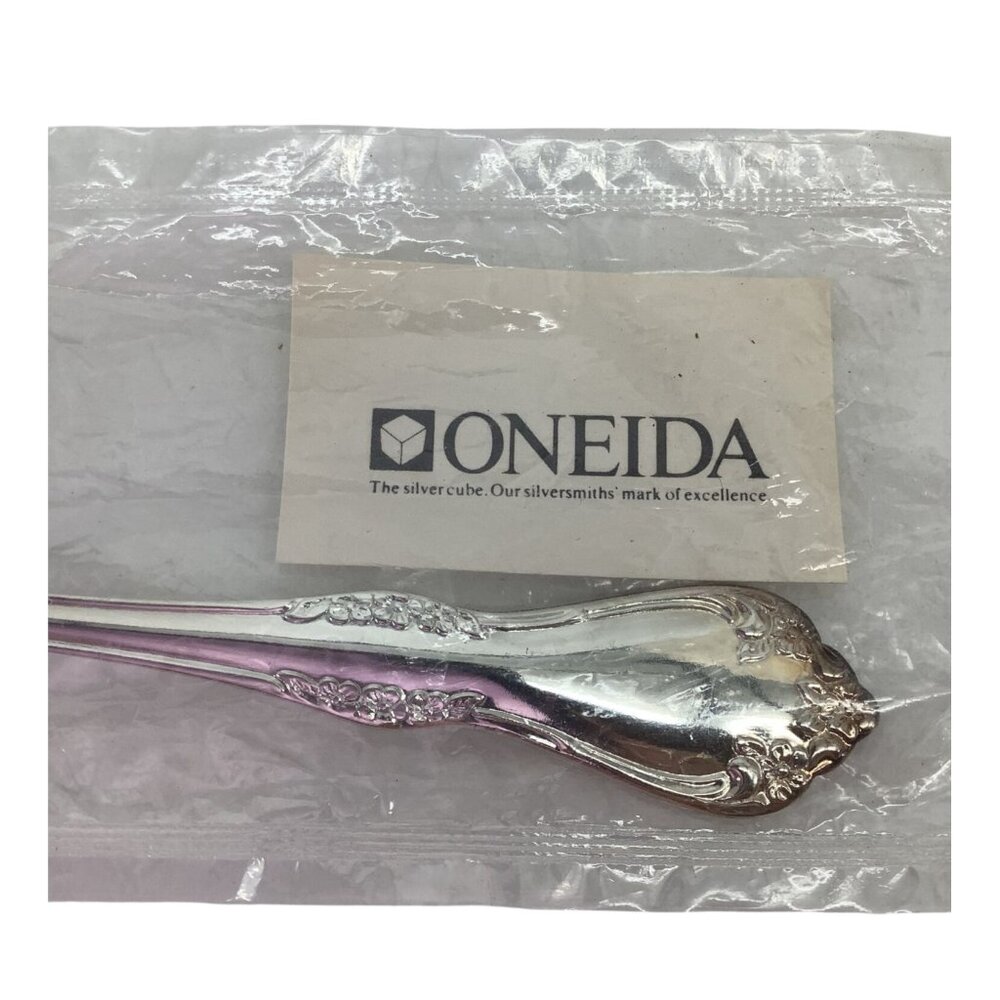VTG Oneida Silversmiths Seasons Greetings Silverplate Flatware Pie Server - Picture 2 of 4